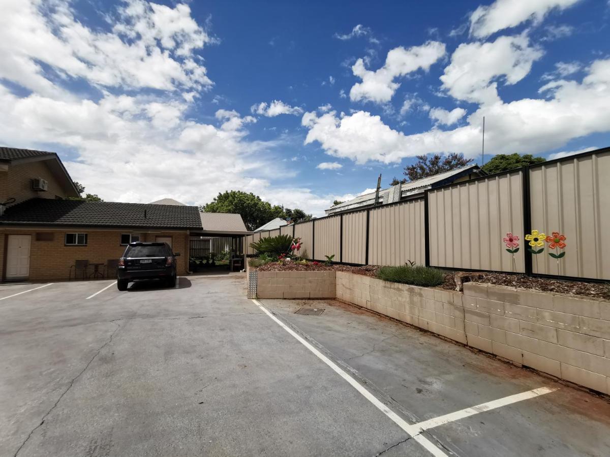 Leichhardt Motor Inn Toowoomba Εξωτερικό φωτογραφία